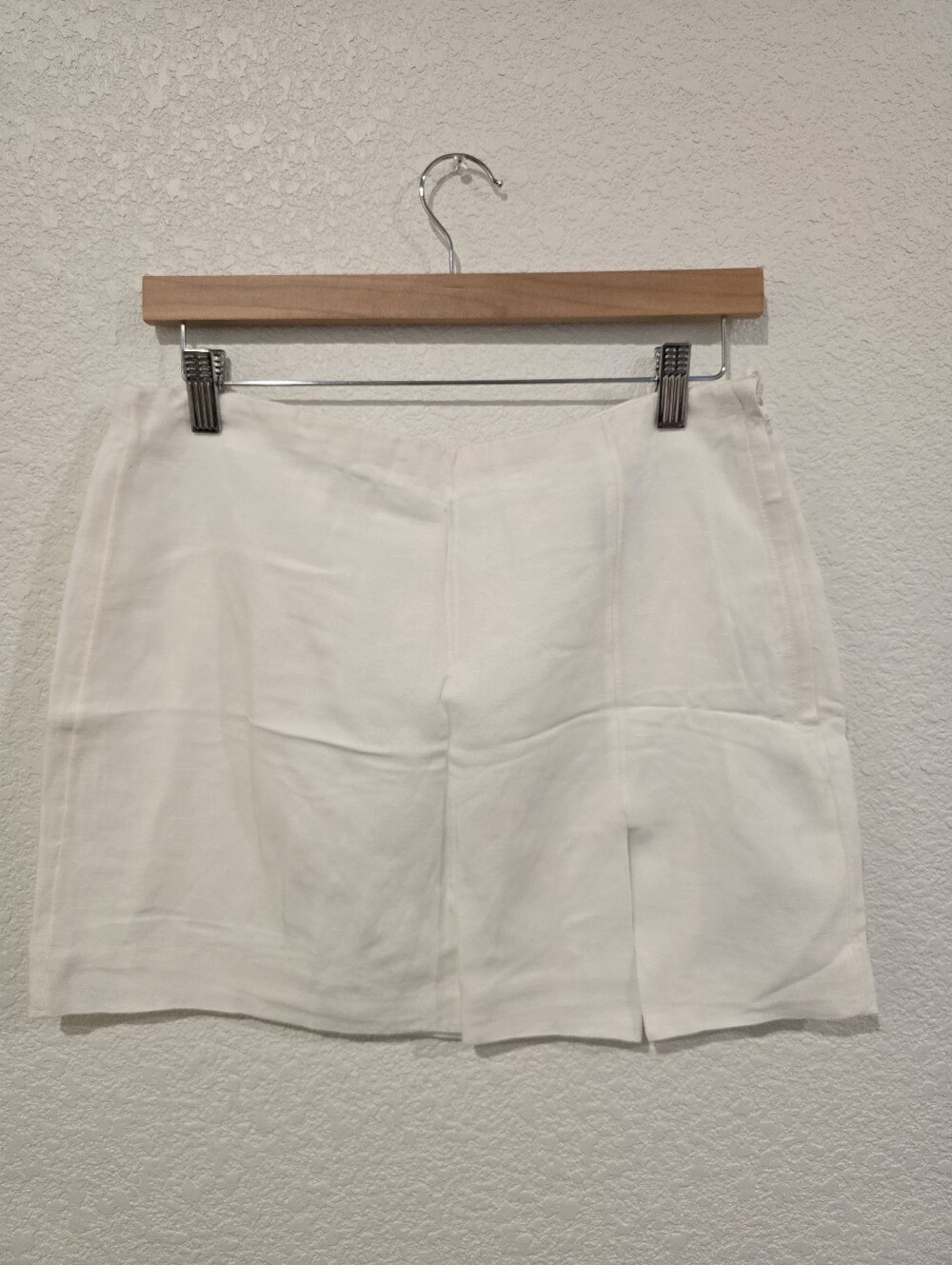H&M White Linen Mini Skirt